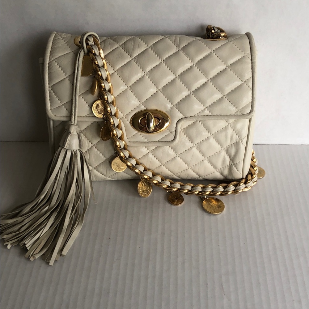 PAOLA by PdL Firenze Genuine Quilted leather Shoulder Bag Gold coin Strap - Picture 4 of 12